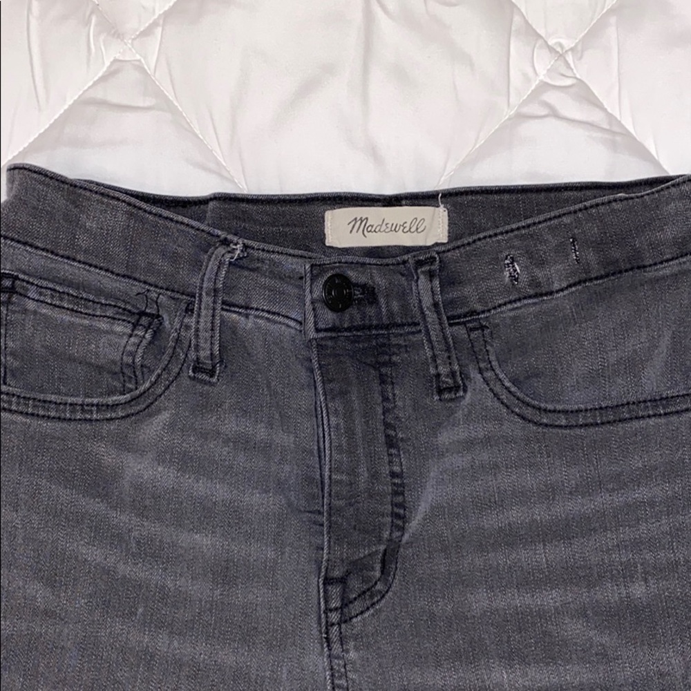 Jeans - Picture 2 of 4
